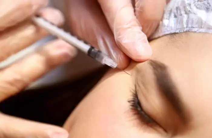 Is Microblading Eyebrows Treatment Safe For Sensitive Skin?